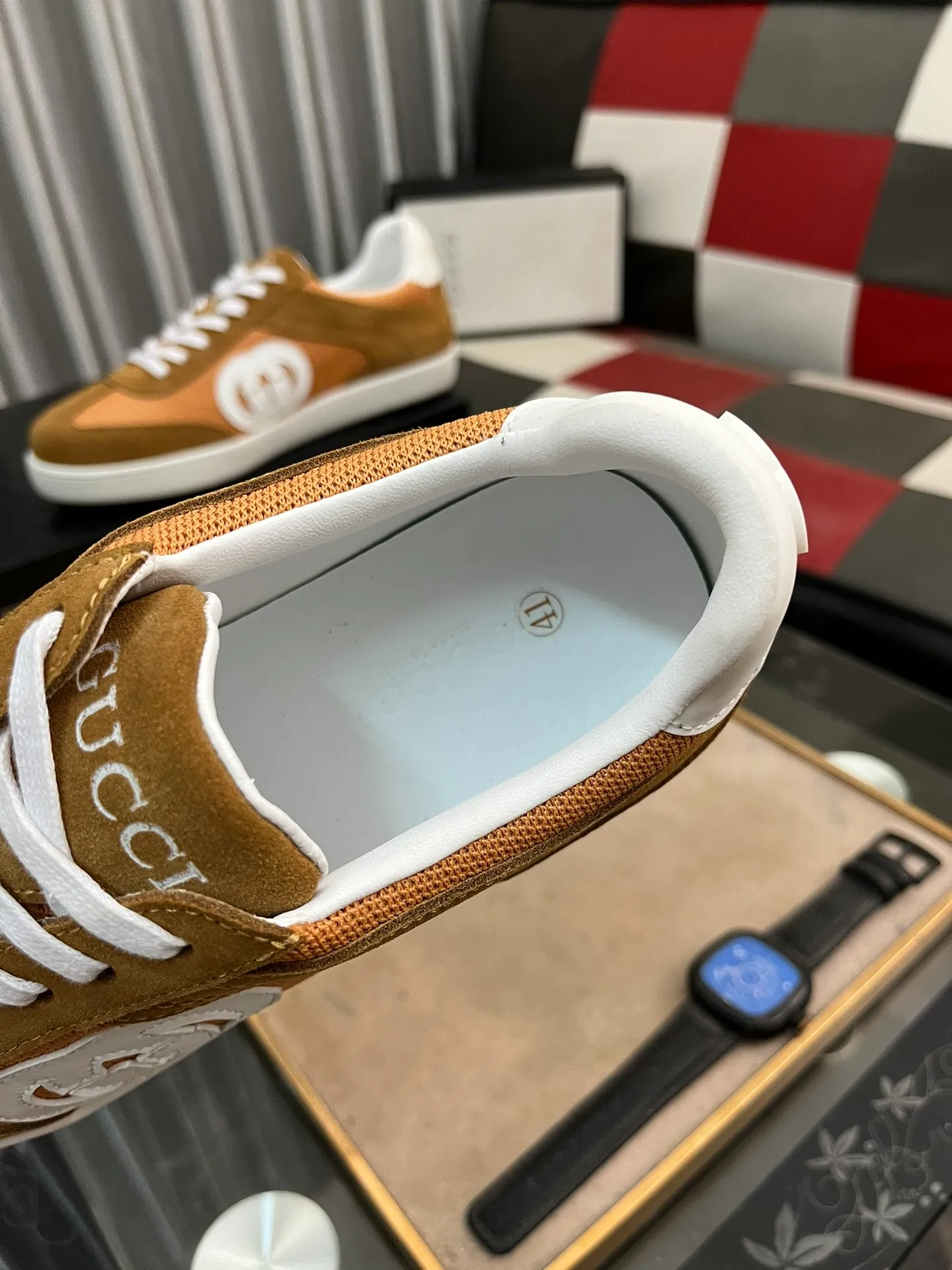 Men's shoes💰380⌚️⌚️[GUCCI] Gucci men's casual shoes are absolutely popular🔥The ultimate matching item for trendy men! The charm of super texture is irresistible, the main recommendation, the flower leather color is bright! The upper is made of high-quality cowhide + brand printed fabric, sheepskin feet, wear-resistant rubber sole, noble and elegant! Extremely comfortable🎁🎁You can be as handsome as you want💪 38-447️⃣colors available